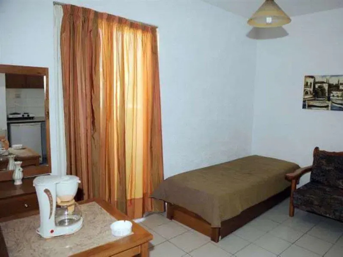 Stavroula Apartments