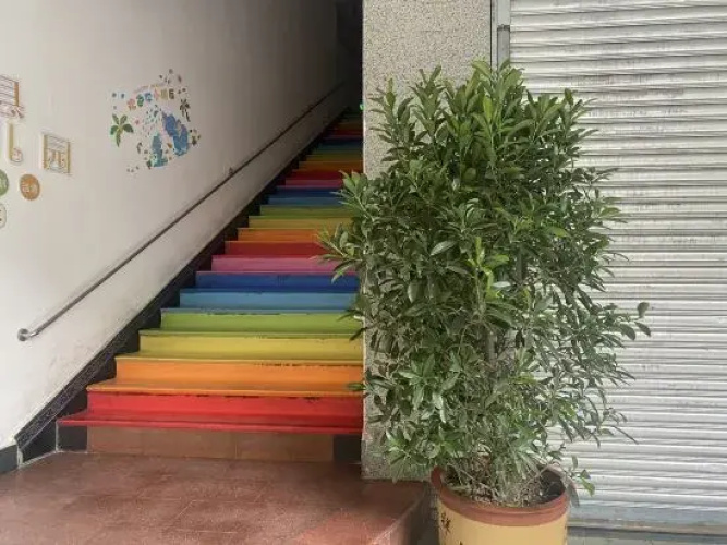 Asbestos Jiayi Hotel