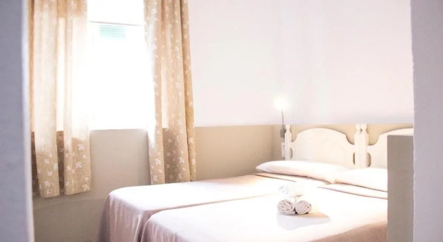 Hostal El Arco