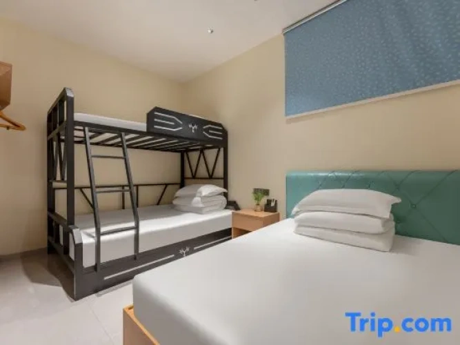Triple Suite