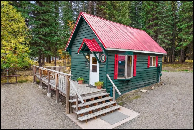 3 Bedrooms Bungalow