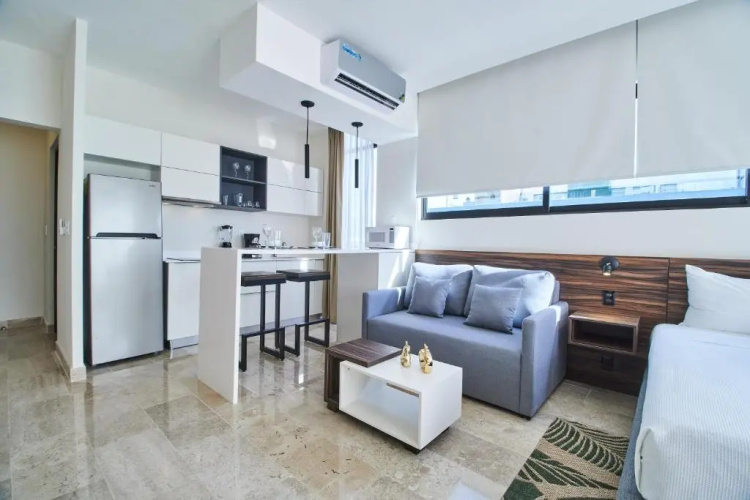 Luxury Studio Ideal for your Tulum Workaction, 500MB Internet FAST SPEED