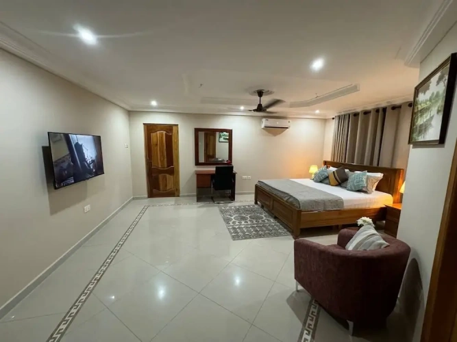 Luxury Studio