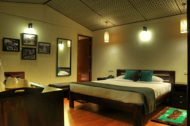 Aamod Resort - Shoghi