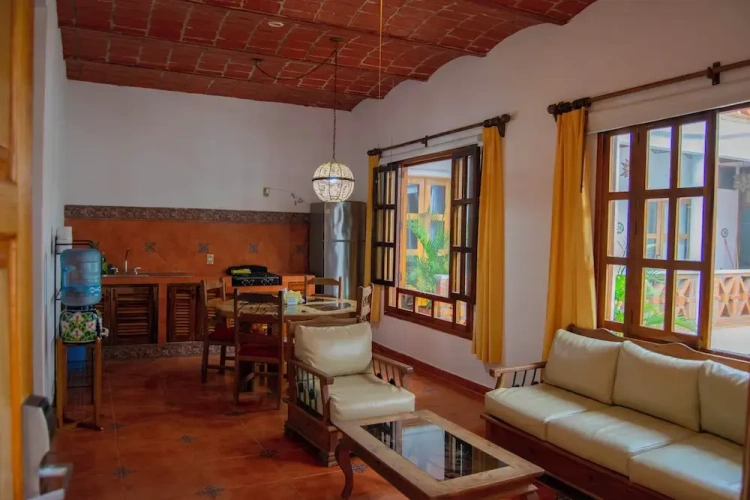 2 Bedrooms Villa