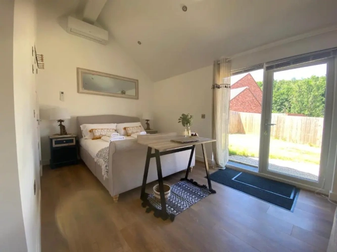 1 Bedroom Cottage