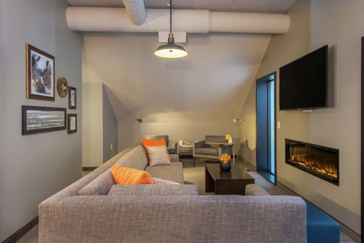 Superior Quadruple Suite