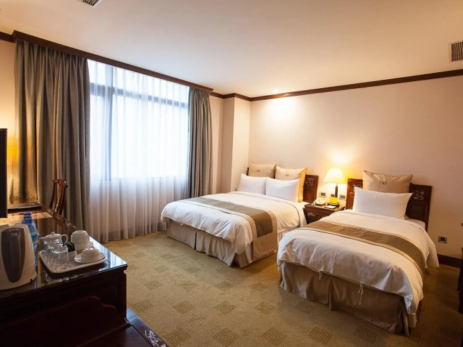 Business Twin room with balcony
