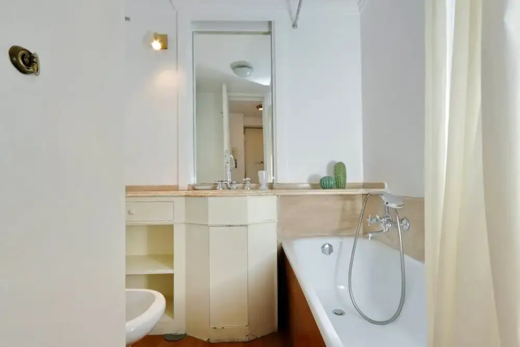 Borghese Apartment - My Extra Home