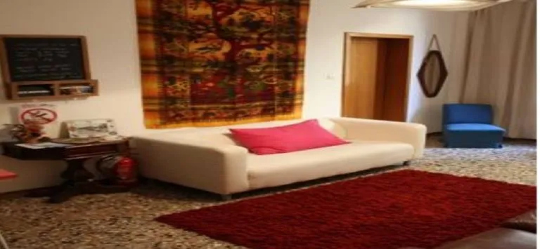 The Academy - Hostel