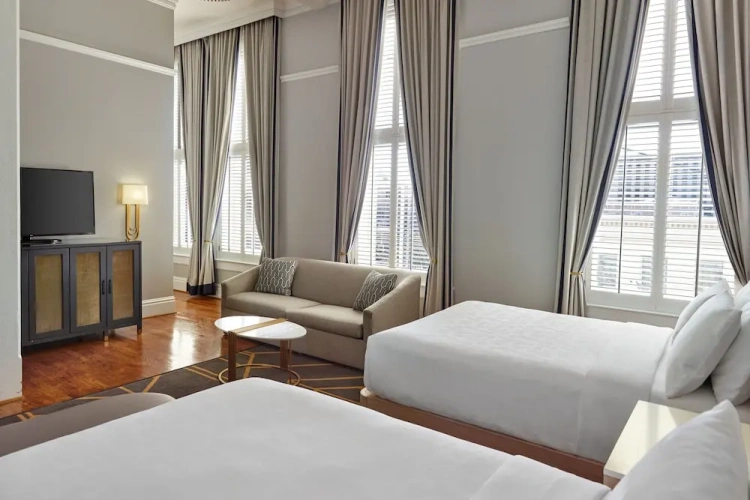 Tremont Junior Suite