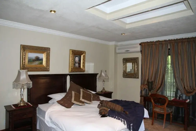 Standard Double room with garden view