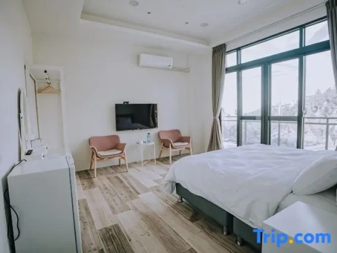 Standard Double room with mountain view