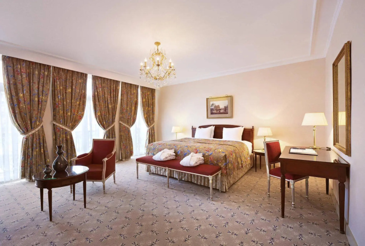 Hotel Metropole
