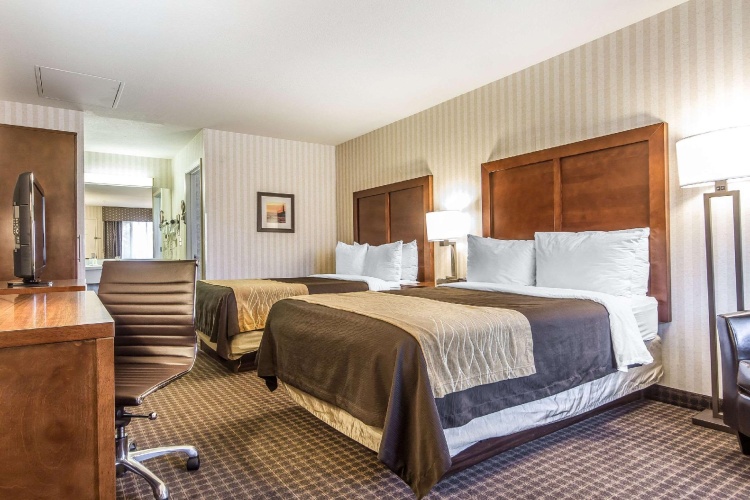 Standard Quadruple room