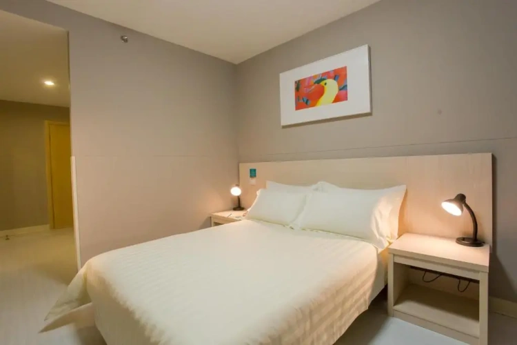 Business Double Basement room
