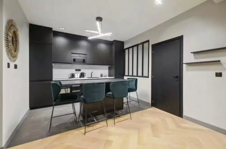 Elegant Flat - 2br-6p