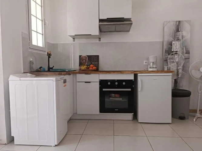 1 Bedroom Apartment