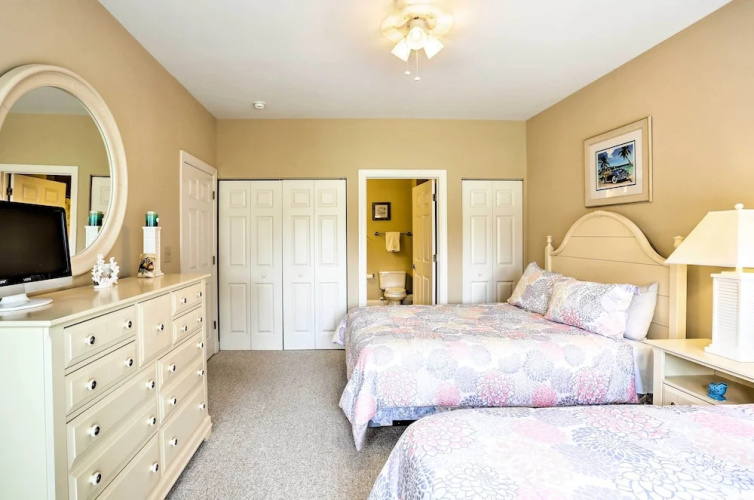 Relax by Pool & Golf: Chic Myrtle Beach Condo