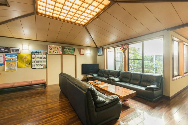 OYO Ryokan Ryosou Minato Sado