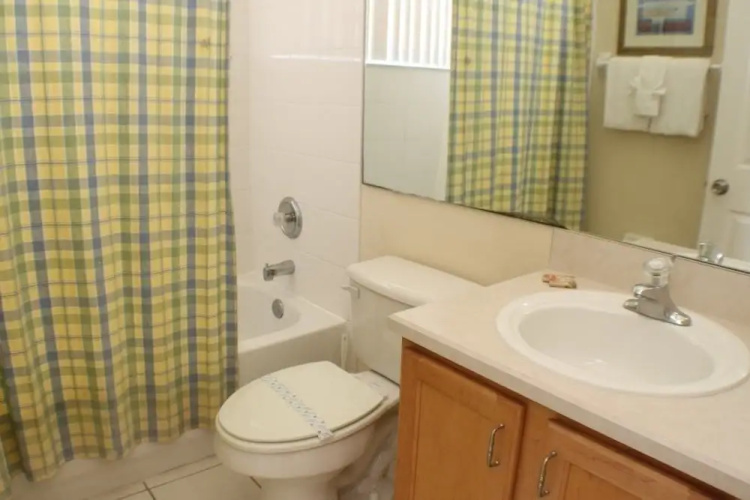 IC018OR - 4 bedroom pool home