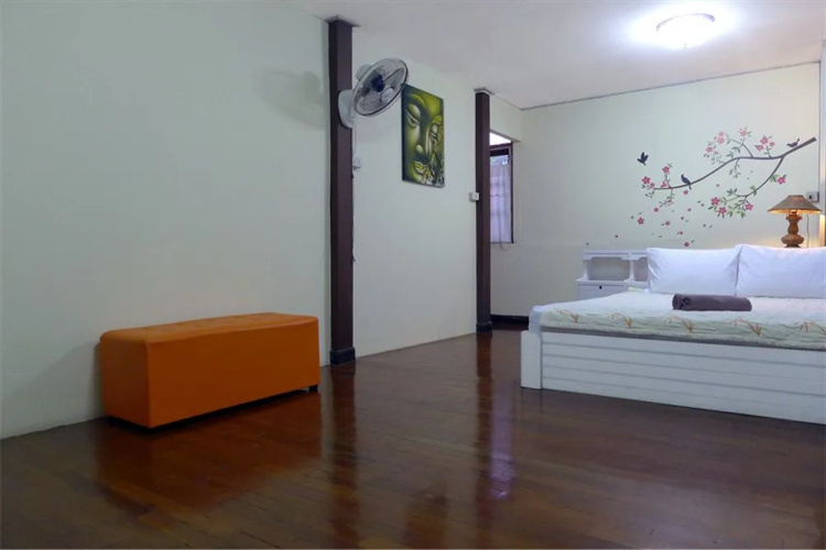 Tara Guest House