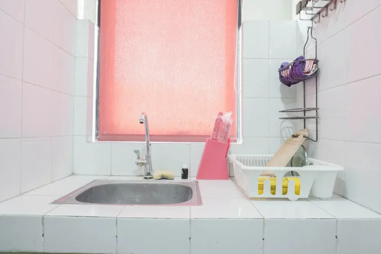Comfortable Studio Room At Kebagusan City