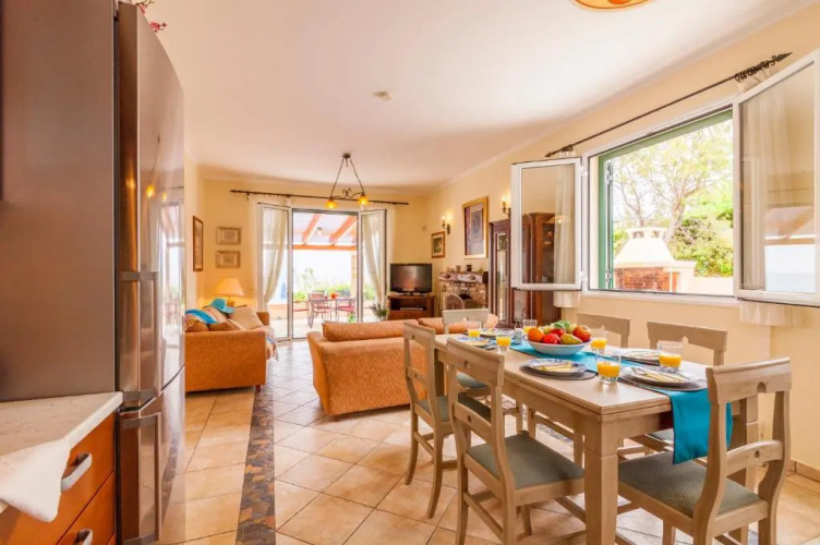 Beachfront Villa Dionysos