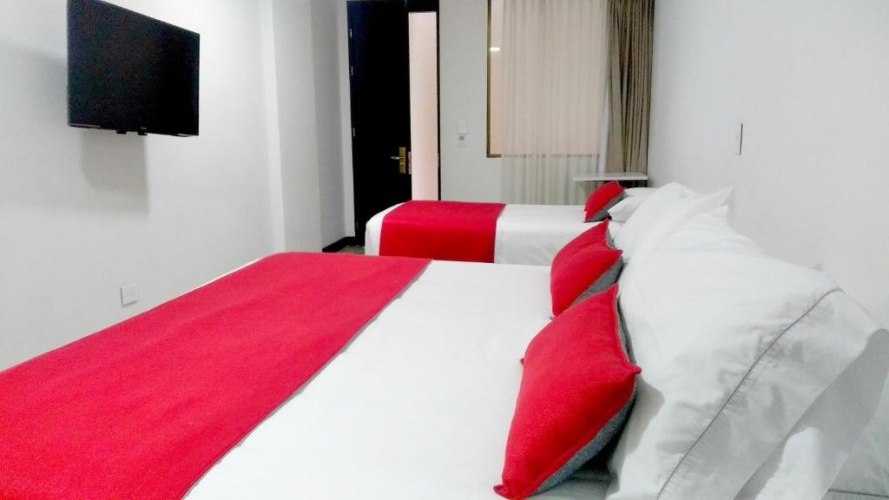 Standard Triple room