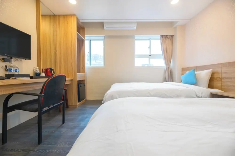 Classic Twin room