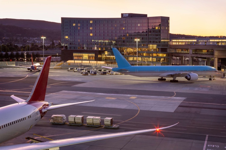 Grand Hyatt At Sfo photo 14