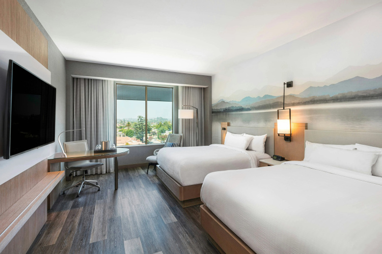 Courtyard By Marriott Los Angeles Monterey Park photo 8