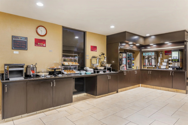 Best Western Plus Garden Court Inn photo 27