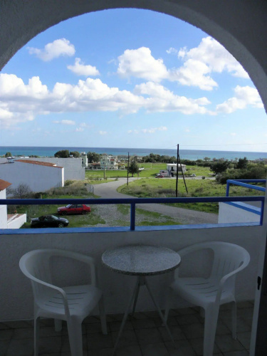 Summer Breeze Hotel
