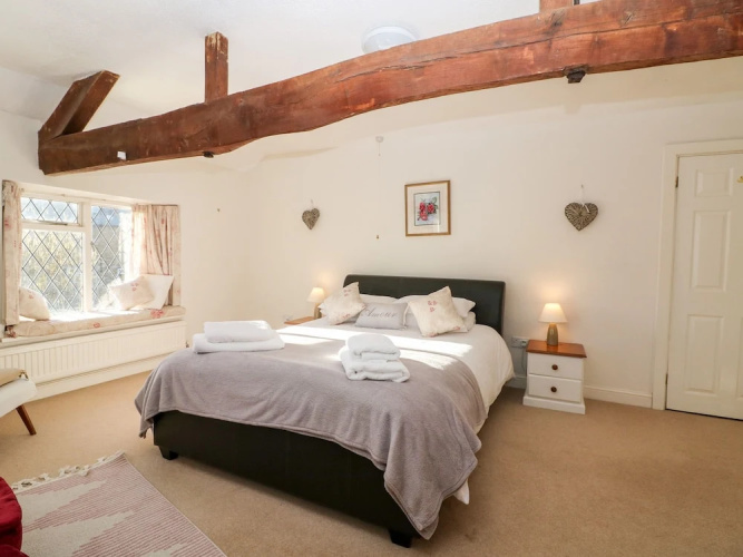 Stone Wheel Cottage