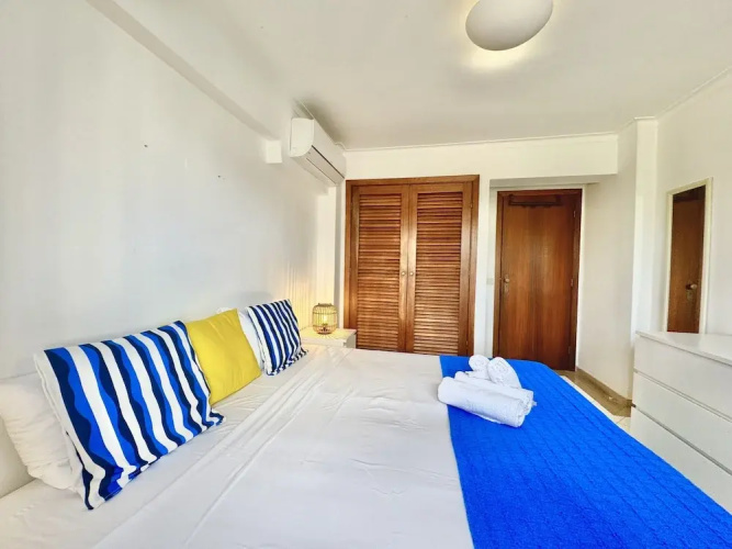 Vilamoura Central 11 With Pool by Homing