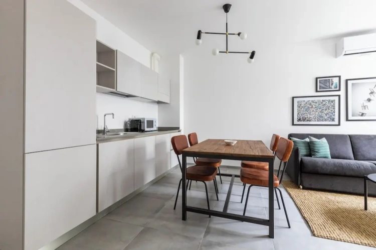 2 Bedrooms Superior Quadruple Apartment