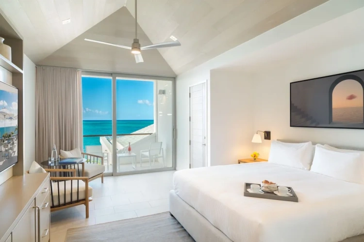 Studio oceanfront