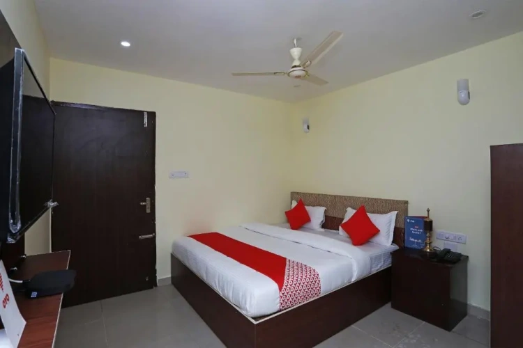 Classic Triple room