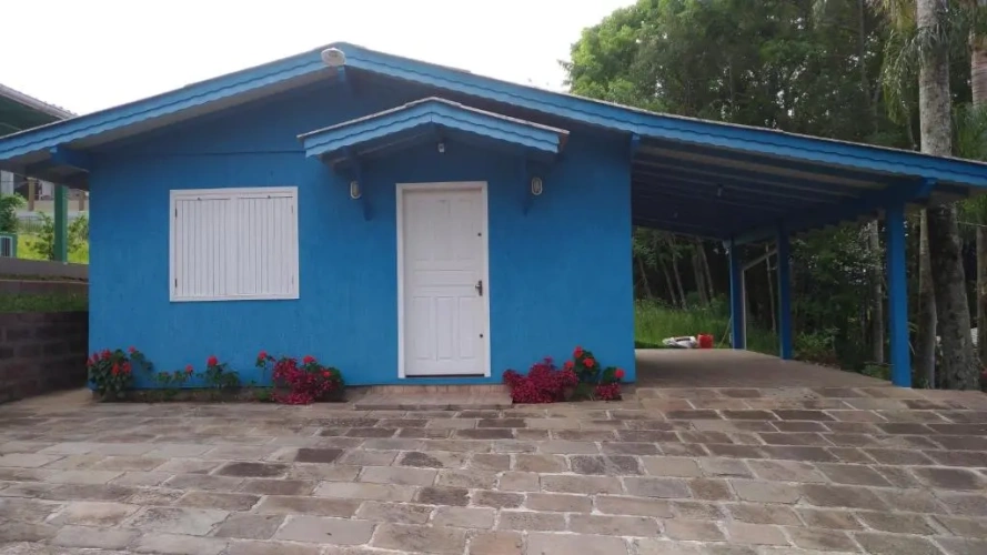 2 Bedrooms Cottage