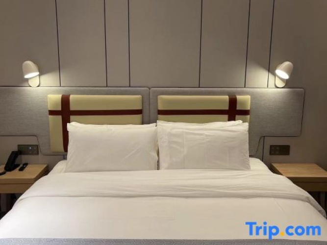 Deluxe Double Family Suite