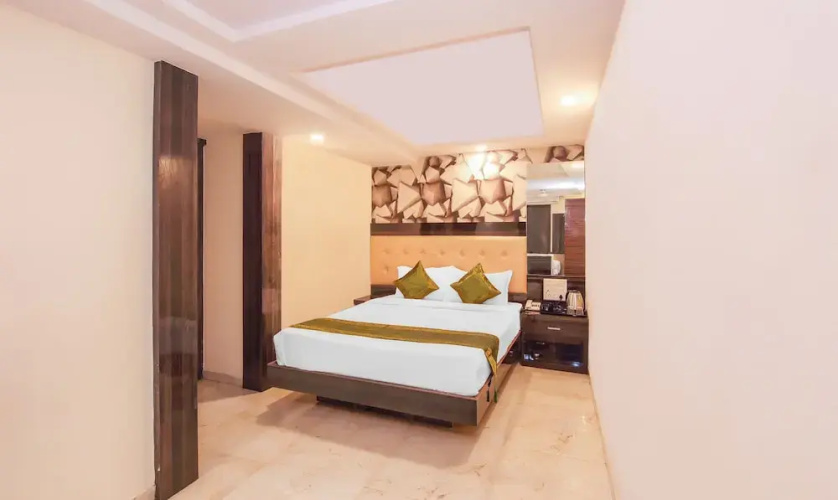 Hotel Palace Residency