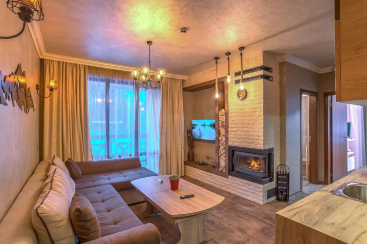 Forest Home 524