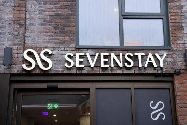 Sevenstay Fleet Street Apartment - Liverpool central station