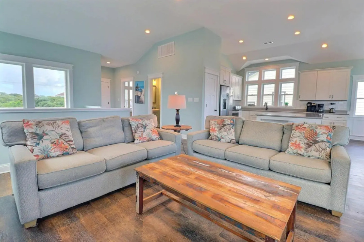 4058 - Beach Haven