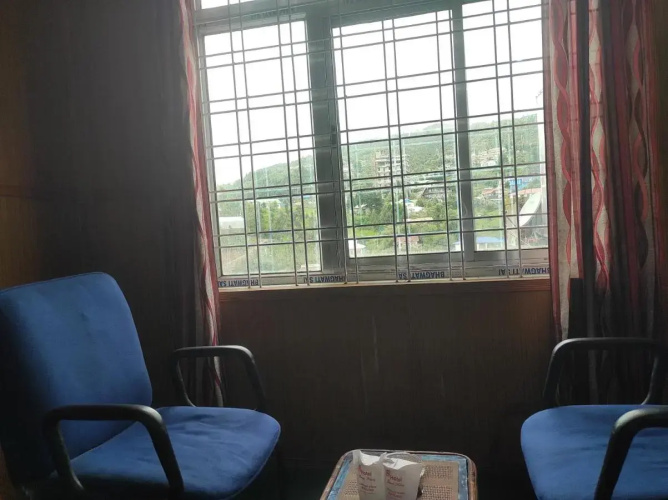 Hotel Tawang Holiday