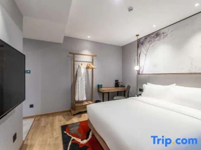 Standard Double room with courtyard view