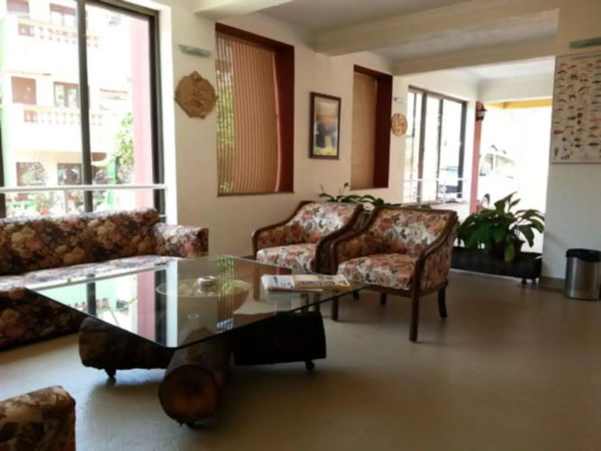 Casa Amarilla