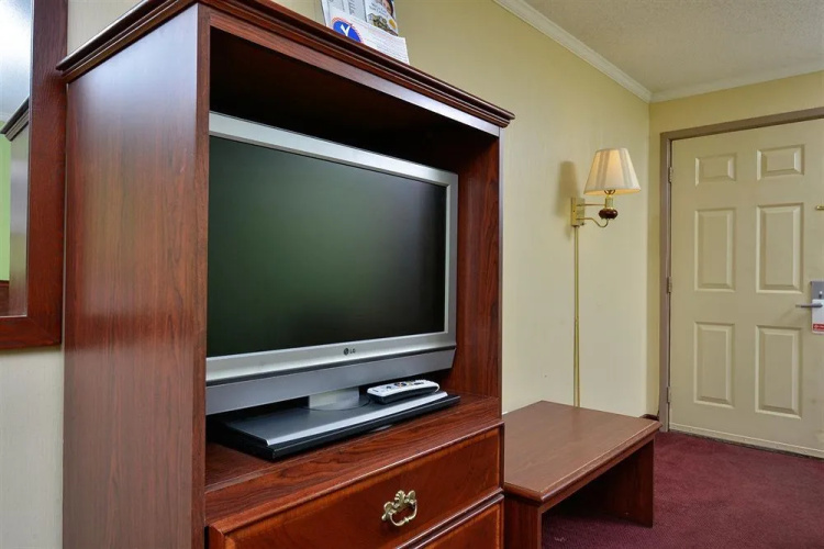 Days Inn by Wyndham Camden AR