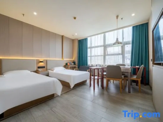 Premier Twin room